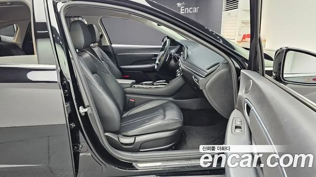 Hyundai Sonata (DN8) 2021 Черный из Кореи, фото 2