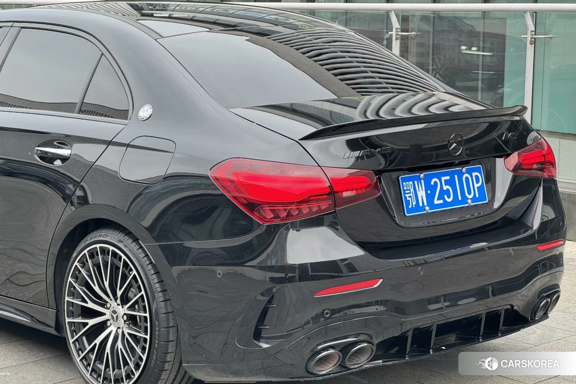 Mercedes-Benz Class A AMG 2023 Черный из Китая, фото 2
