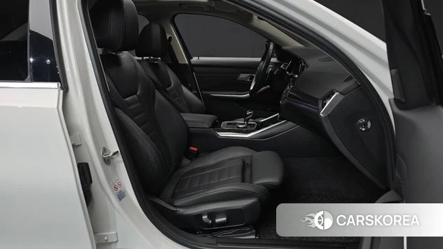 BMW 3 Series (G20) 2021 Белый из Кореи, фото 2