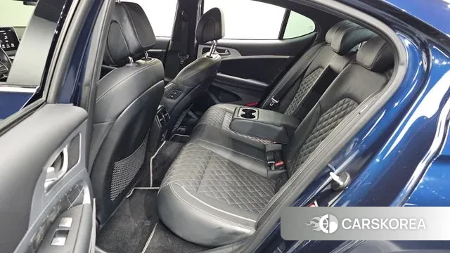 Genesis G70 2018 Синий из Кореи, фото 2