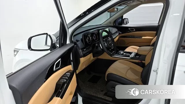 Kia Carnival 4th generation 2023 Белый из Кореи, фото 2