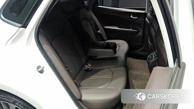 Kia The New K5 2nd generation 2018 Белый из Кореи, фото 2
