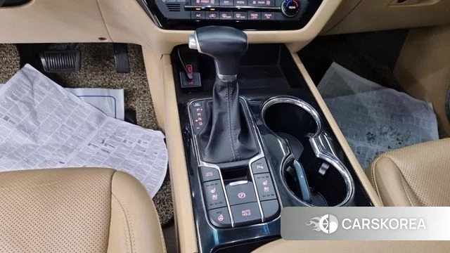 Kia The New Carnival 2018 Белый из Кореи, фото 2