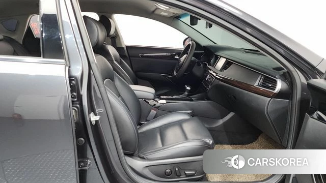 Kia Come New K7 2018 Серый из Кореи, фото 2