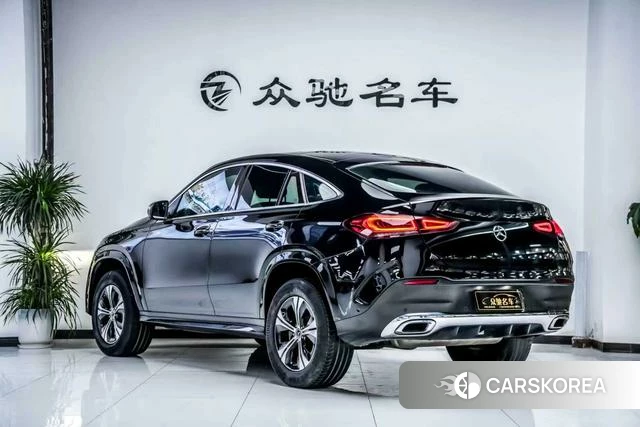 Mercedes-Benz GLE coupe 2021 Темно-серый из Китая, фото 2