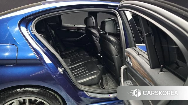 BMW 5 Series (G30) 2018 Синий из Кореи, фото 2