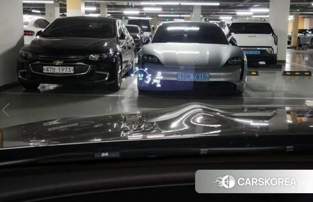 Mercedes-Benz E-Class W213 2023 Черный из Кореи, фото 2