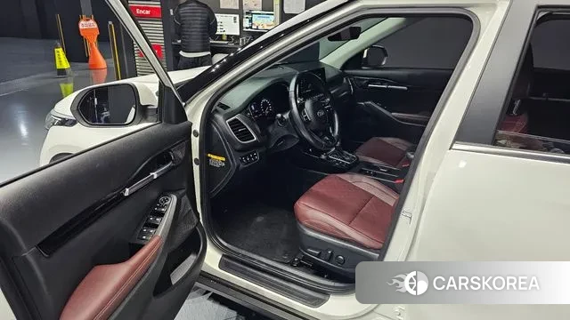 Kia Seltos 2020 Белый из Кореи, фото 2