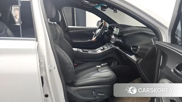 Hyundai The New Santa Fe 2023 Белый из Кореи, фото 2