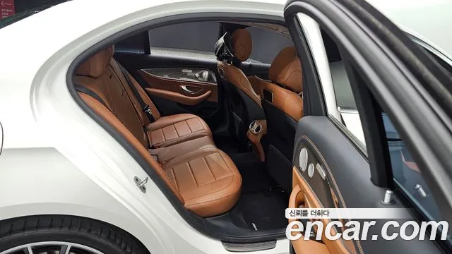 Mercedes-Benz E-Class W213 id 2711360 из Кореи 2