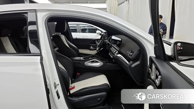 Mercedes-Benz GLE-Class W167 2022 Белый из Кореи, фото 2