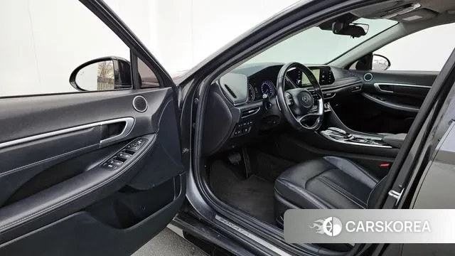 Hyundai Sonata (DN8) 2021 Серый из Кореи, фото 2