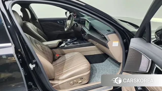 Kia K8 Hybrid 2022 Черный из Кореи, фото 2