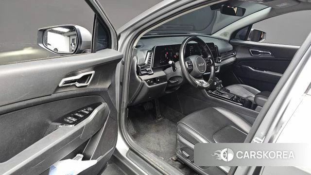Kia Sportage 5th Generation 2022 Серебряный из Кореи, фото 2