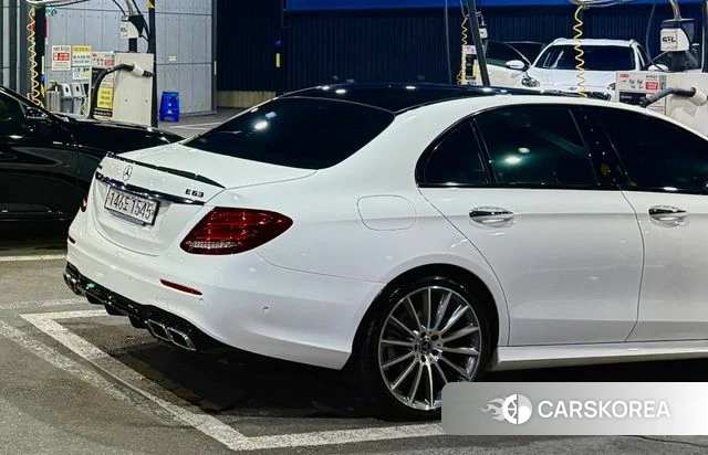 Mercedes-Benz E-Class W213 2019 Белый из Кореи, фото 2