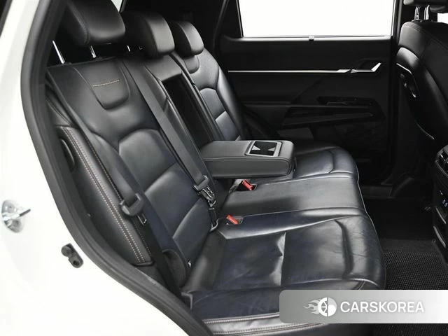 Ssangyong Torres EVX 2024 Белый из Кореи, фото 2