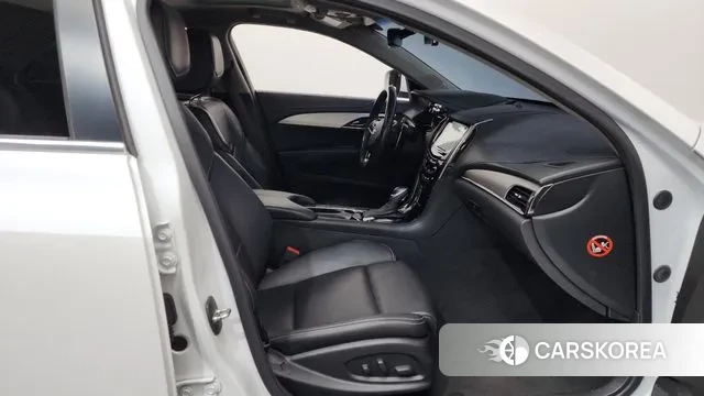 Cadillac ATS 2018 Белый из Кореи, фото 2