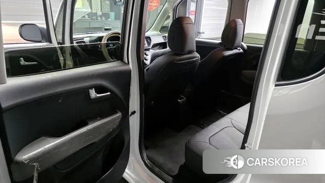 Kia The New Kia Ray 2023 Белый из Кореи, фото 2