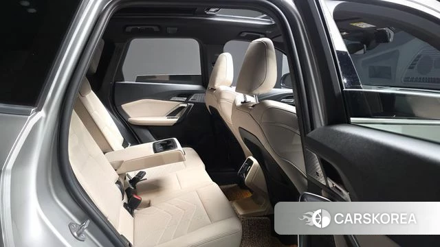 BMW X1 (U11) 2023 Серебряный из Кореи, фото 2