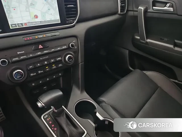 Kia Sportage The Bold 2021 Белый из Кореи, фото 2