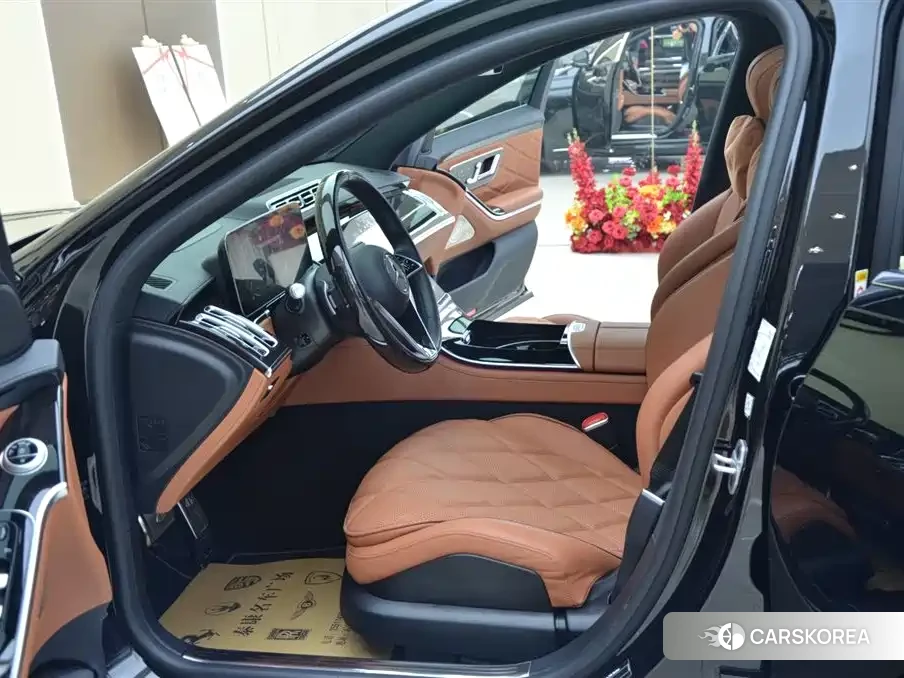 Mercedes-Benz Maybach S-Class 2024 Черный из Китая, фото 2