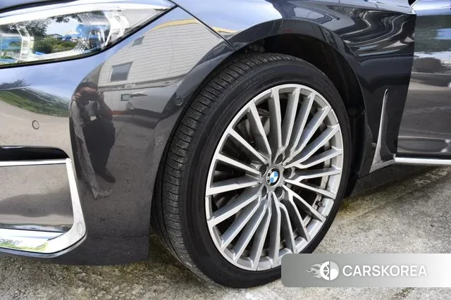 BMW 7 Series (G11) 2022 Серый из Кореи, фото 2