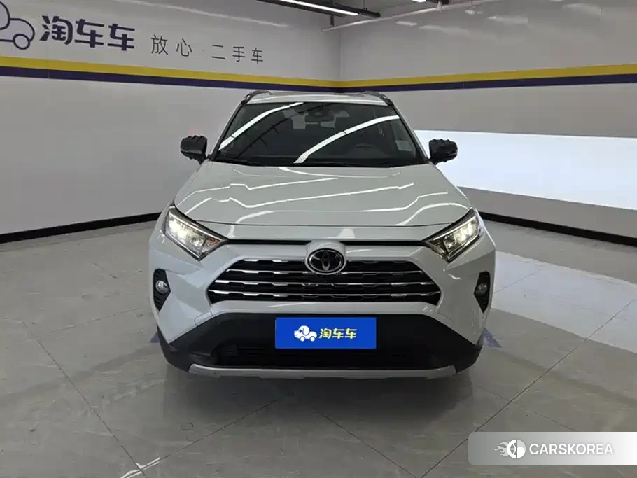 Toyota RAV4 Rongfang 2021 Белый из Китая, фото 2
