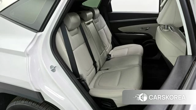 Hyundai Tucson (NX4) 2023 Белый из Кореи, фото 2