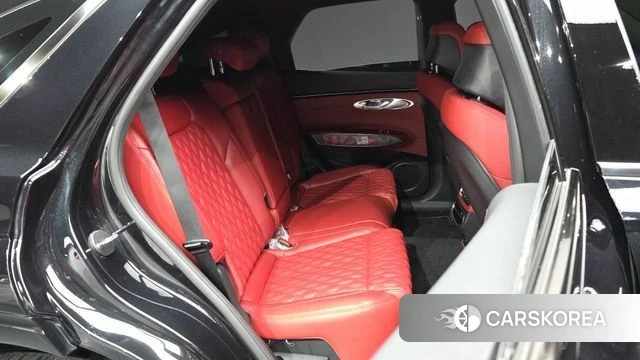 Genesis GV70 2022 Черный из Кореи, фото 2