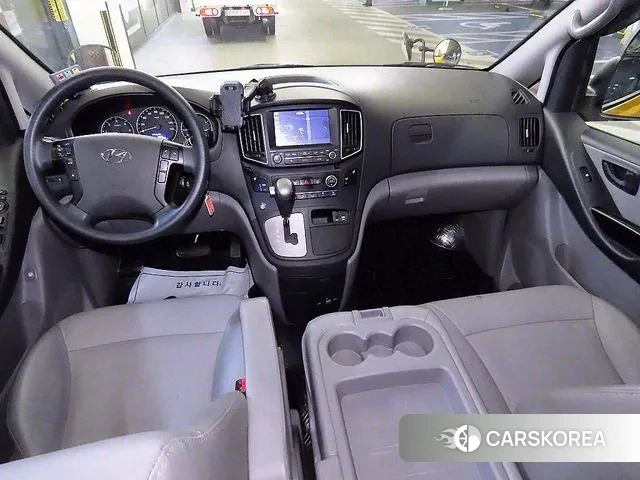 Hyundai The New Grand Starex 2019 Желтый из Кореи, фото 2