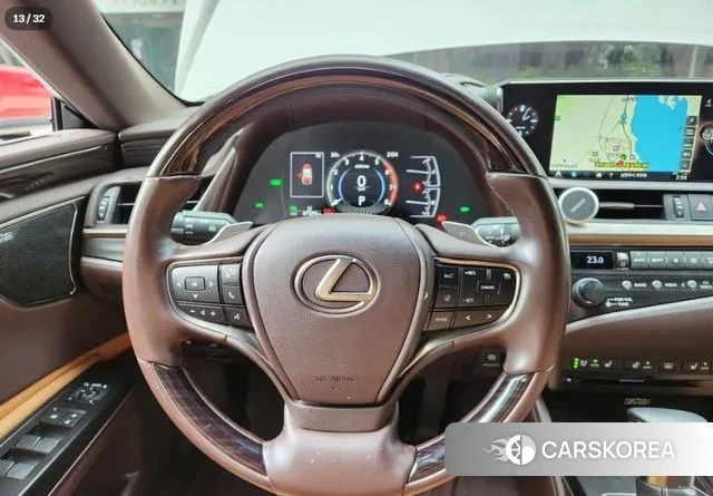 Lexus ES300h 7th generation 2019 Серый из Кореи, фото 2