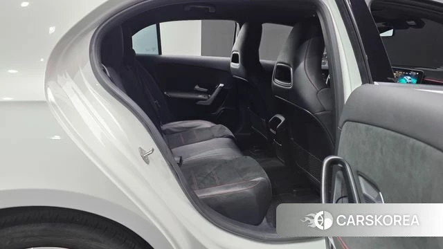 Mercedes-Benz A-Class W177 2020 Белый из Кореи, фото 2