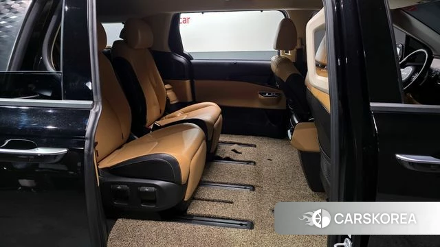 Kia Carnival 4th generation 2021 Черный из Кореи, фото 2