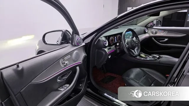 Mercedes-Benz E-Class W213 id 3494436 из Кореи 2