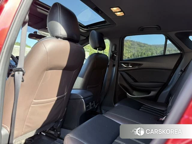 Mazda CX-4 2021 Красный из Китая, фото 2