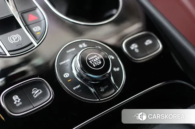 Bentley Bentayga 2020 Серый из Кореи, фото 2