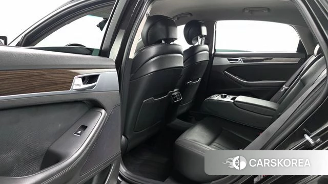 Genesis G80 2019 Черный из Кореи, фото 2