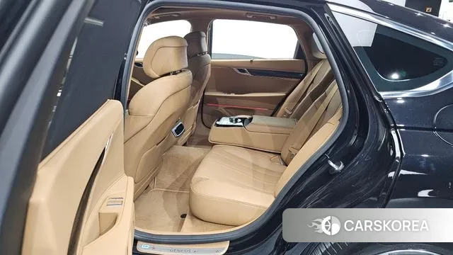 Genesis G80 (RG3) 2025 Черный из Кореи, фото 2