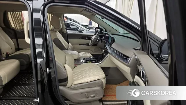 Kia Carnival 4th generation 2022 Черный из Кореи, фото 2