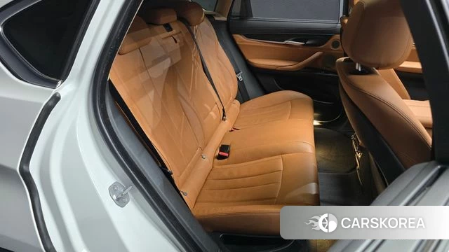 BMW X6 (F16) 2018 Белый из Кореи, фото 2