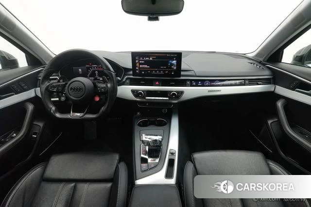 Audi A4L 2022 Белый из Китая, фото 2