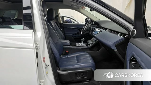 Land Rover Range Rover Evoque 2nd Generation 2019 Белый из Кореи, фото 2