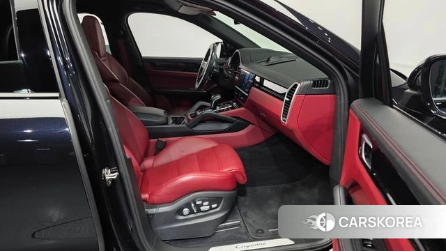 Porsche Cayenne (PO536) 2020 Черный из Кореи, фото 2