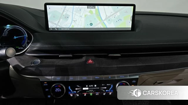 Genesis Electrified G80 (RG3) 2022 Белый из Кореи, фото 2