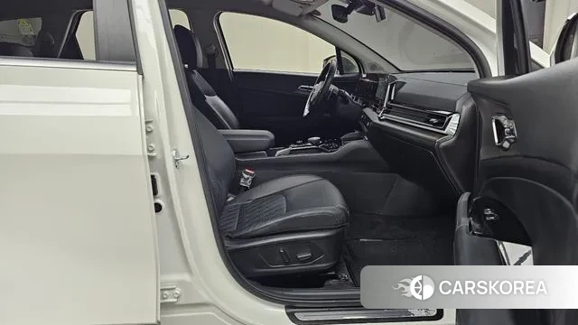 Kia Sportage 5th Generation 2024 Белый из Кореи, фото 2