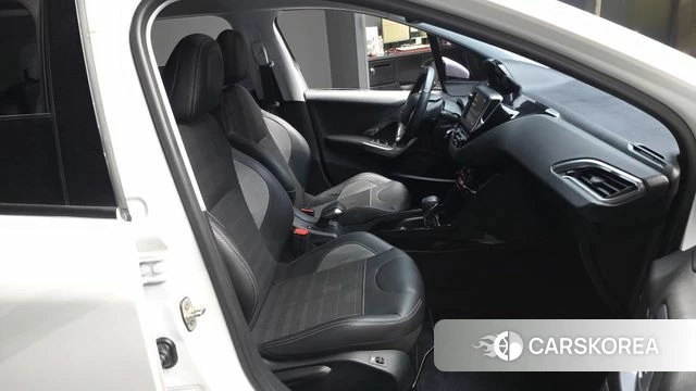 Peugeot 2008 2019 Белый из Кореи, фото 2