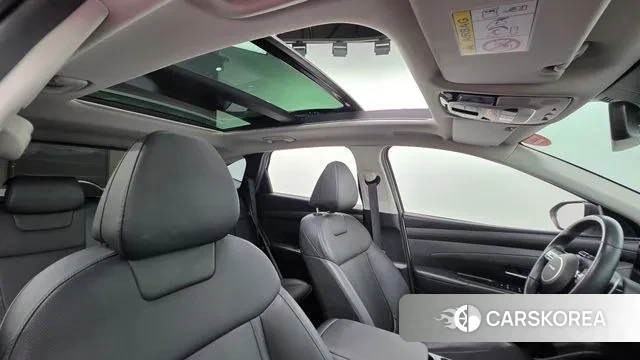 Hyundai The New Tucson (NX4) 2024 Белый из Кореи, фото 2