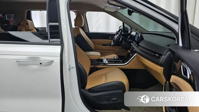 Kia Carnival 4th generation 2022 Белый из Кореи, фото 2