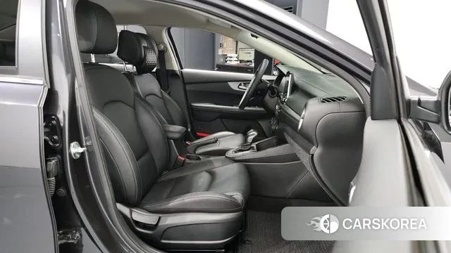 Kia Come New K3 2018 Серый из Кореи, фото 2