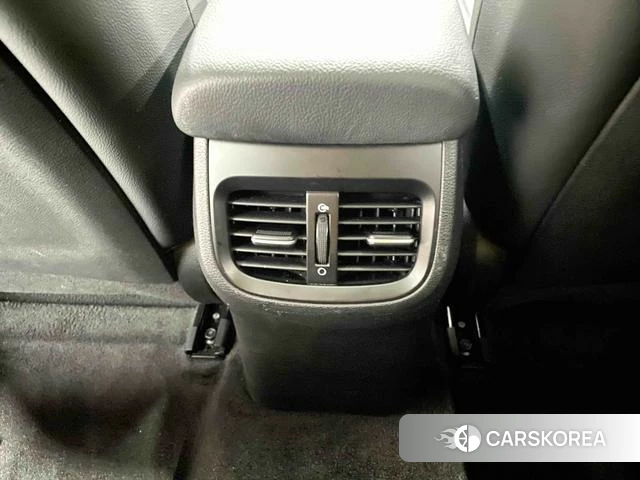 Kia K3 2022 Белый из Китая, фото 2
